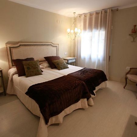 Hotel Poldo La Guingueta D'Aneu Bagian luar foto